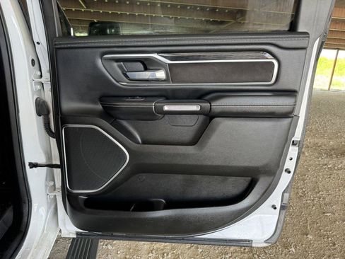 Used 2023 RAM 1500 Laramie AWD/4WD image 34