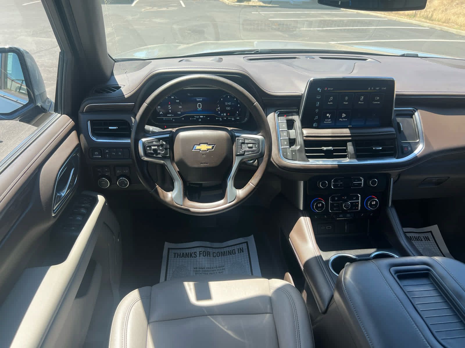 Used 2024 Chevrolet Tahoe LT AWD/4WD image 2