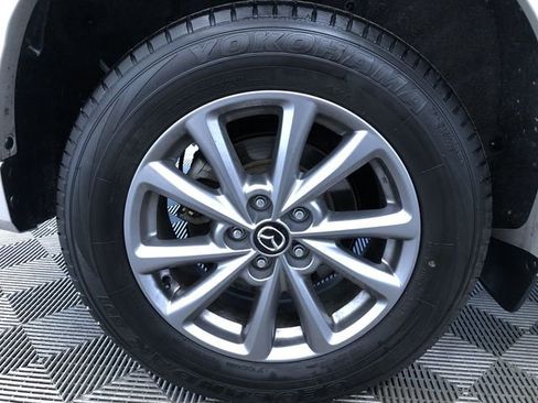 Used 2025 MAZDA CX-5 AWD 2.5 S w/ Preferred Package image 17
