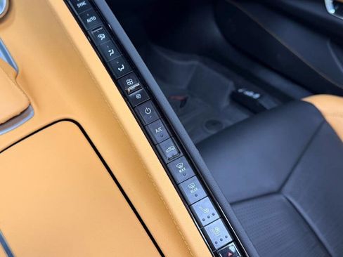 Used 2023 Chevrolet Corvette Stingray Preferred Cpe w/ Z51 Performance Package image 76