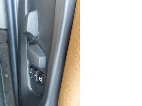 Used 2010 BMW 528i Sedan RWD image 17