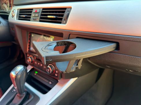 Used 2007 BMW 328i Convertible RWD image 2