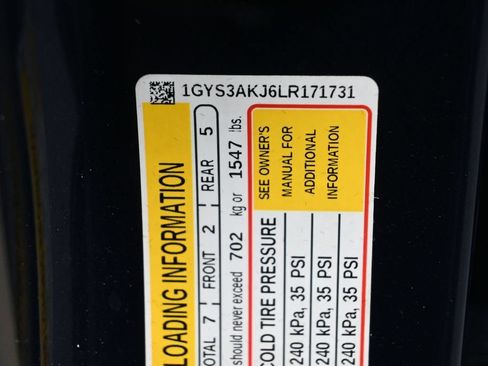 Used 2020 Cadillac Escalade 2WD image 9
