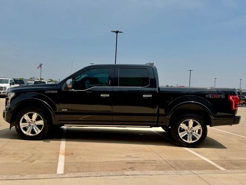 Used 2017 Ford F150 Platinum w/ Equipment Group 701A Luxury AWD/4WD image 3
