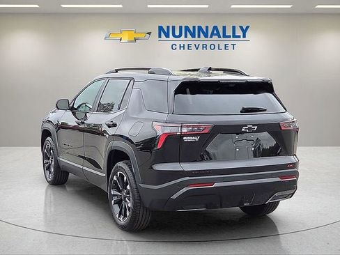 New 2026 Chevrolet Equinox RS w/ Convenience Package III FWD image 3