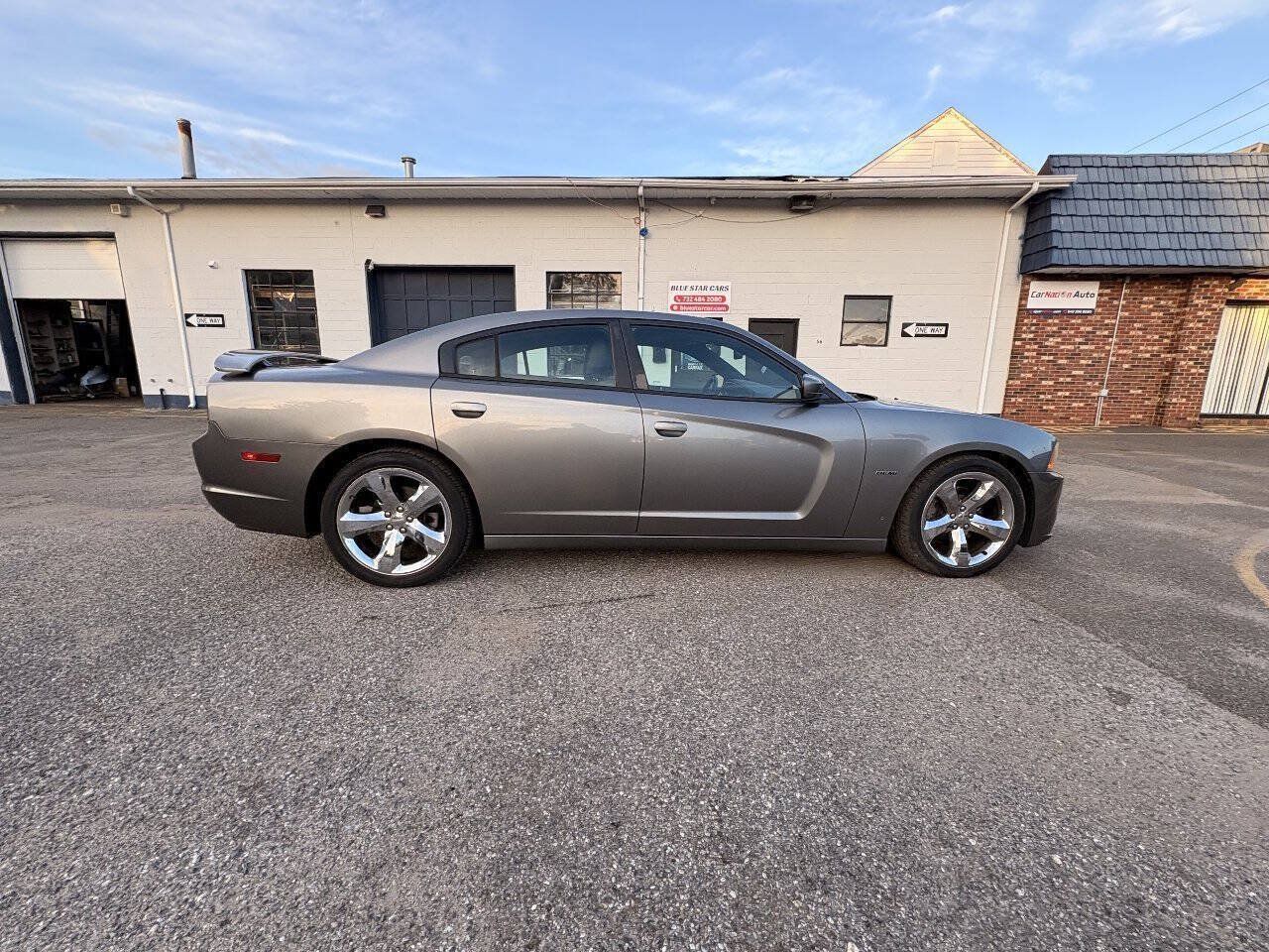 Used 2012 Dodge Charger R/T RWD image 9