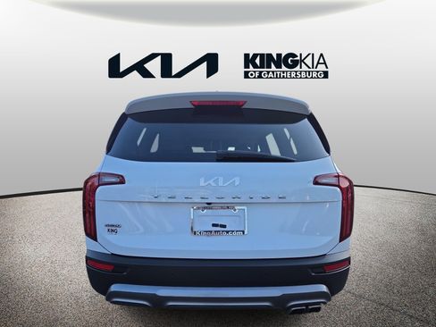 Used 2022 Kia Telluride EX w/ EX Premium Package AWD/4WD image 4