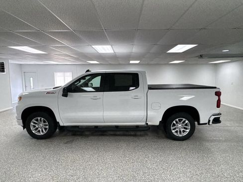 Used 2024 Chevrolet Silverado 1500 RST w/ Convenience Package II image 5