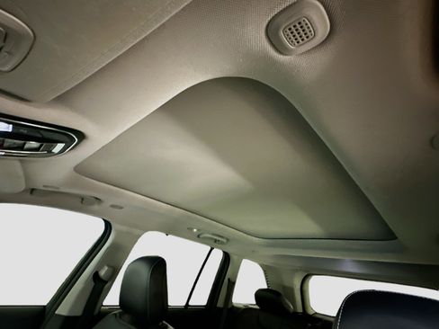 Used 2022 Jeep Grand Cherokee Limited 4xe w/ Luxury Tech Group II image 27