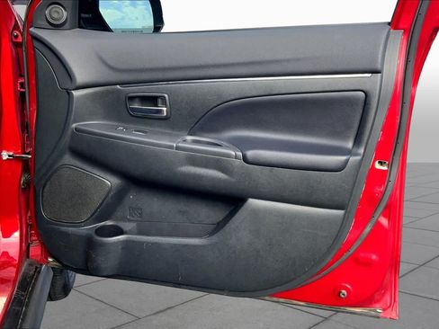 Used 2016 Mitsubishi Outlander Sport SEL FWD image 22