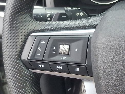 Used 2024 Mitsubishi Outlander ES image 20