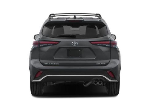 Used 2024 Toyota Highlander XSE AWD/4WD image 5