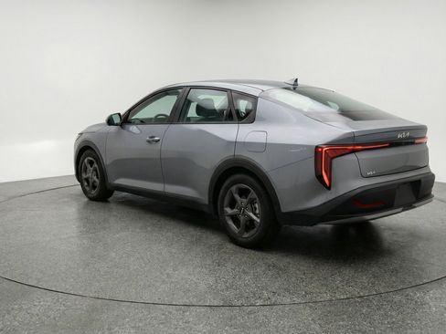 Used 2025 Kia K4 FWD image 6