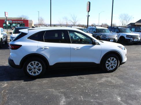 New 2026 Ford Escape Active w/ Cold Weather Package FWD image 6