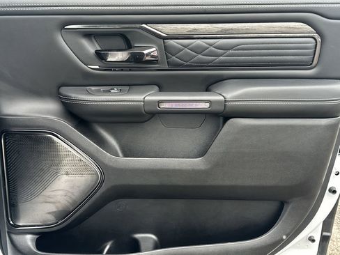 Used 2026 RAM 1500 Limited AWD/4WD image 17
