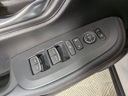 Certified 2024 Honda HR-V Sport image 16