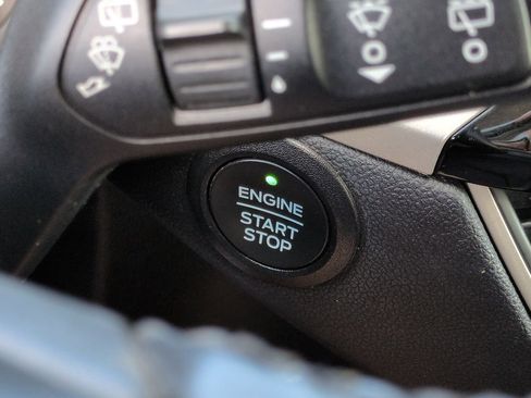 Certified 2022 Ford Escape SE w/ SE Sport Appearance Package image 27