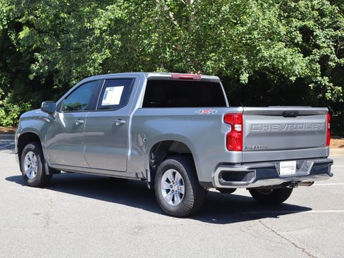 Used 2025 Chevrolet Silverado 1500 LT AWD/4WD image 7