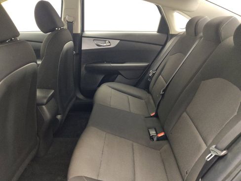 Used 2023 Kia Forte LXS FWD image 18
