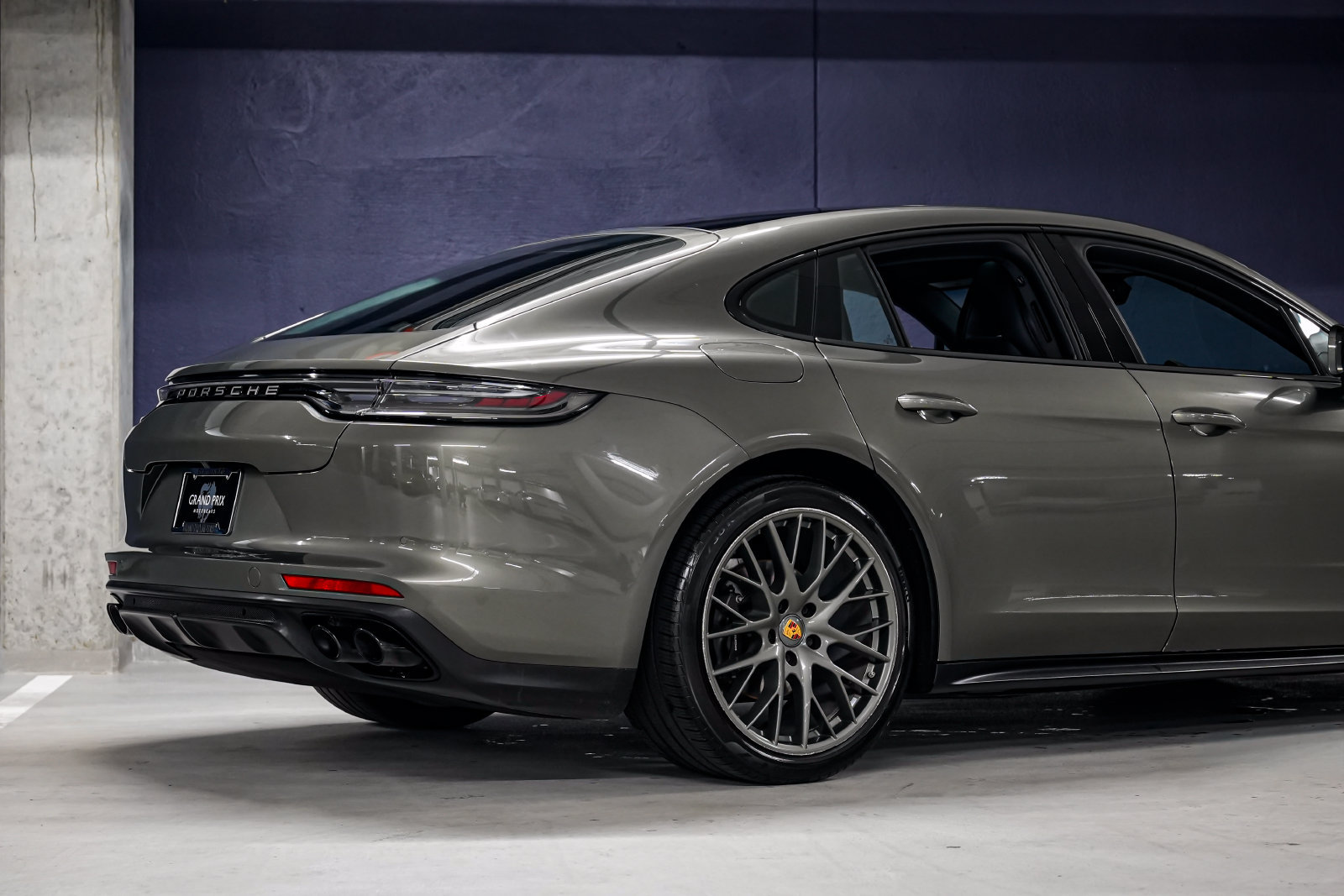 Used 2023 Porsche Panamera Platinum Edition RWD image 40