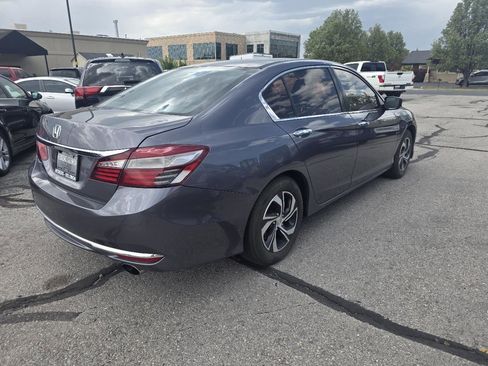 Used 2016 Honda Accord LX image 4