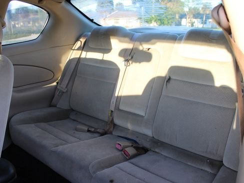 Used 2006 Chevrolet Monte Carlo LS FWD image 12