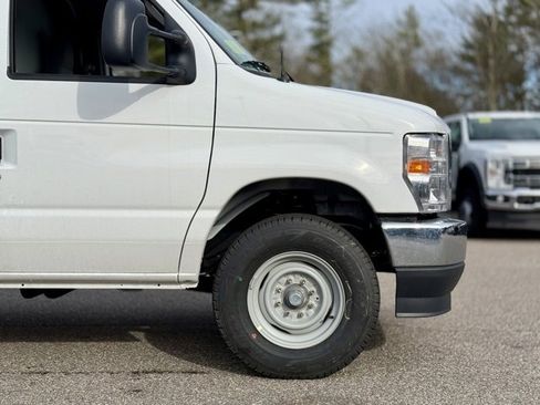 New 2026 Ford E-350 and Econoline 350 Super Duty w/ Power Equipment Group image 2