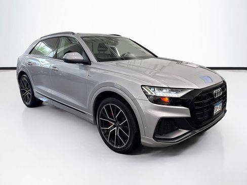 Used 2019 Audi Q8 Prestige w/ Adaptive Chassis Package AWD/4WD image 7