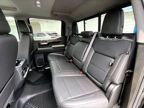 Certified 2022 Chevrolet Silverado 1500 LTZ w/ LTZ Premium Package AWD/4WD image 12