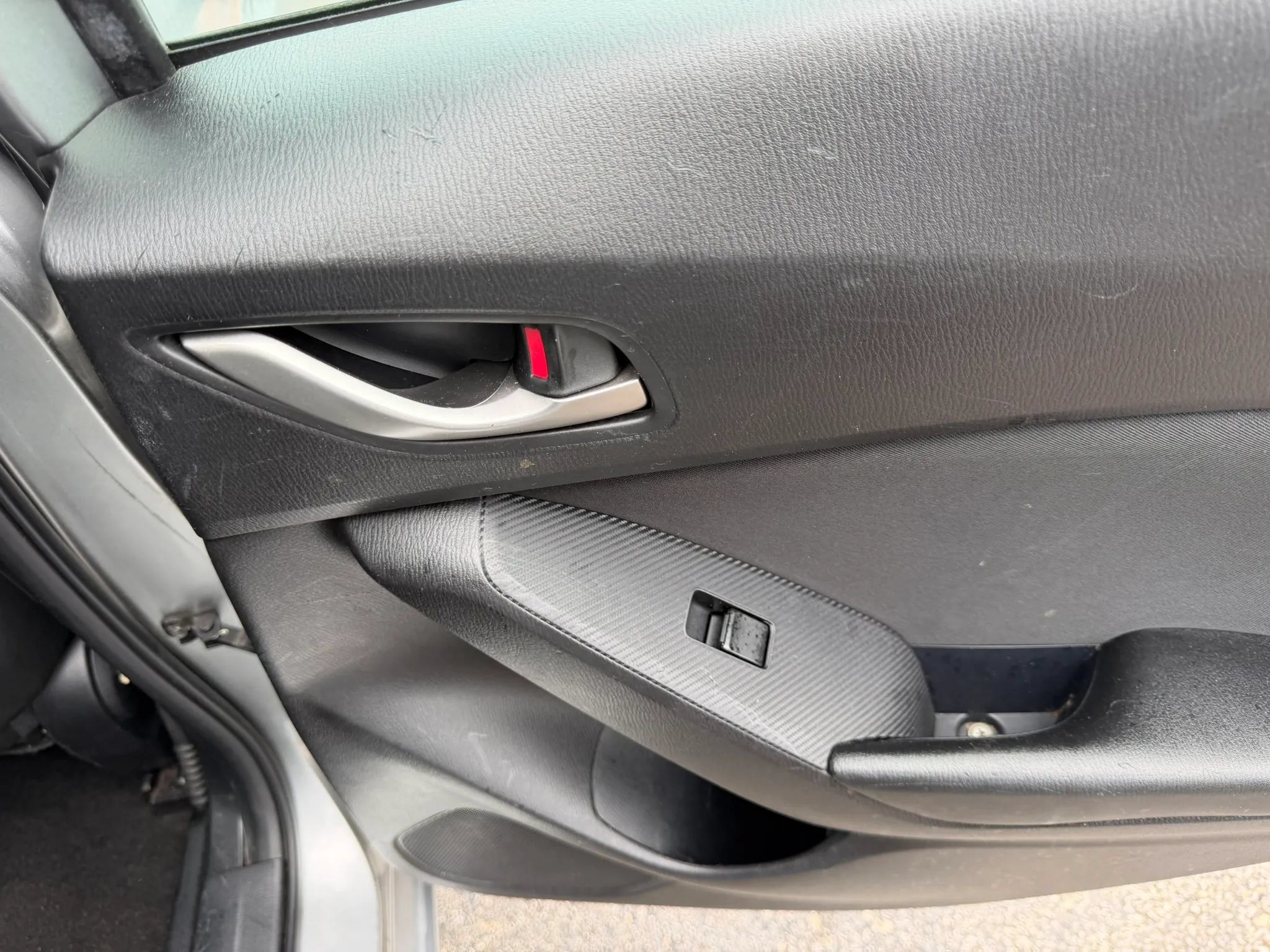 Used 2015 MAZDA MAZDA3 i Touring FWD image 28