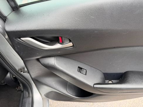 Used 2015 MAZDA MAZDA3 i Touring FWD image 28