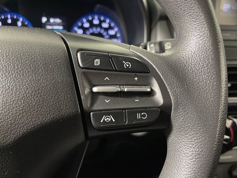 Used 2022 Hyundai Kona SEL image 29