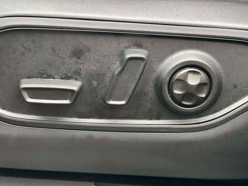 Used 2023 Jeep Grand Cherokee 30th Anniversary image 16