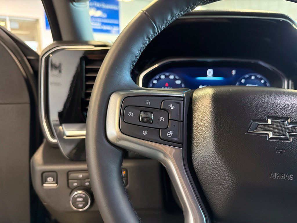 Used 2026 Chevrolet Silverado 3500 LT w/ Trail Boss Package AWD/4WD image 17