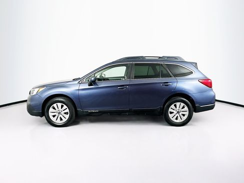Used 2017 Subaru Outback 2.5i Premium AWD/4WD image 4
