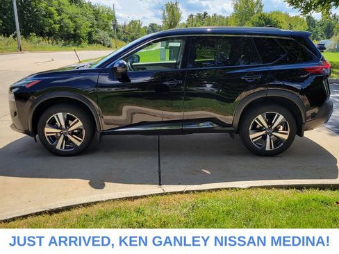Certified 2023 Nissan Rogue SL AWD/4WD image 6