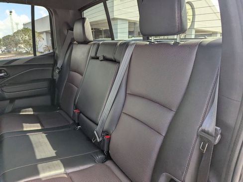 Used 2024 Honda Ridgeline Black Edition image 14