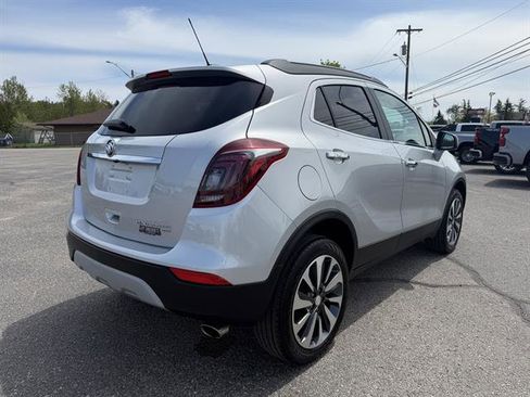Used 2022 Buick Encore Preferred w/ Safety Package image 4