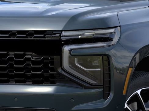 New 2026 Chevrolet Suburban RST w/ Comfort Package AWD/4WD image 11