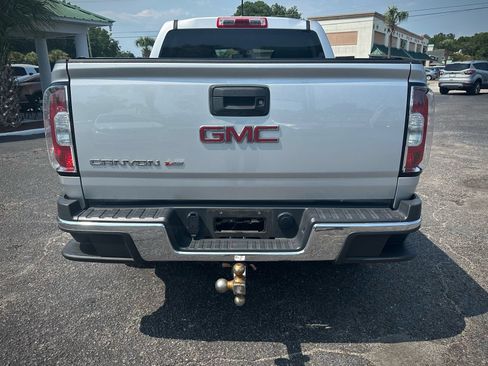 Used 2020 GMC Canyon 2WD Crew Cab w/ Convenience Package image 4
