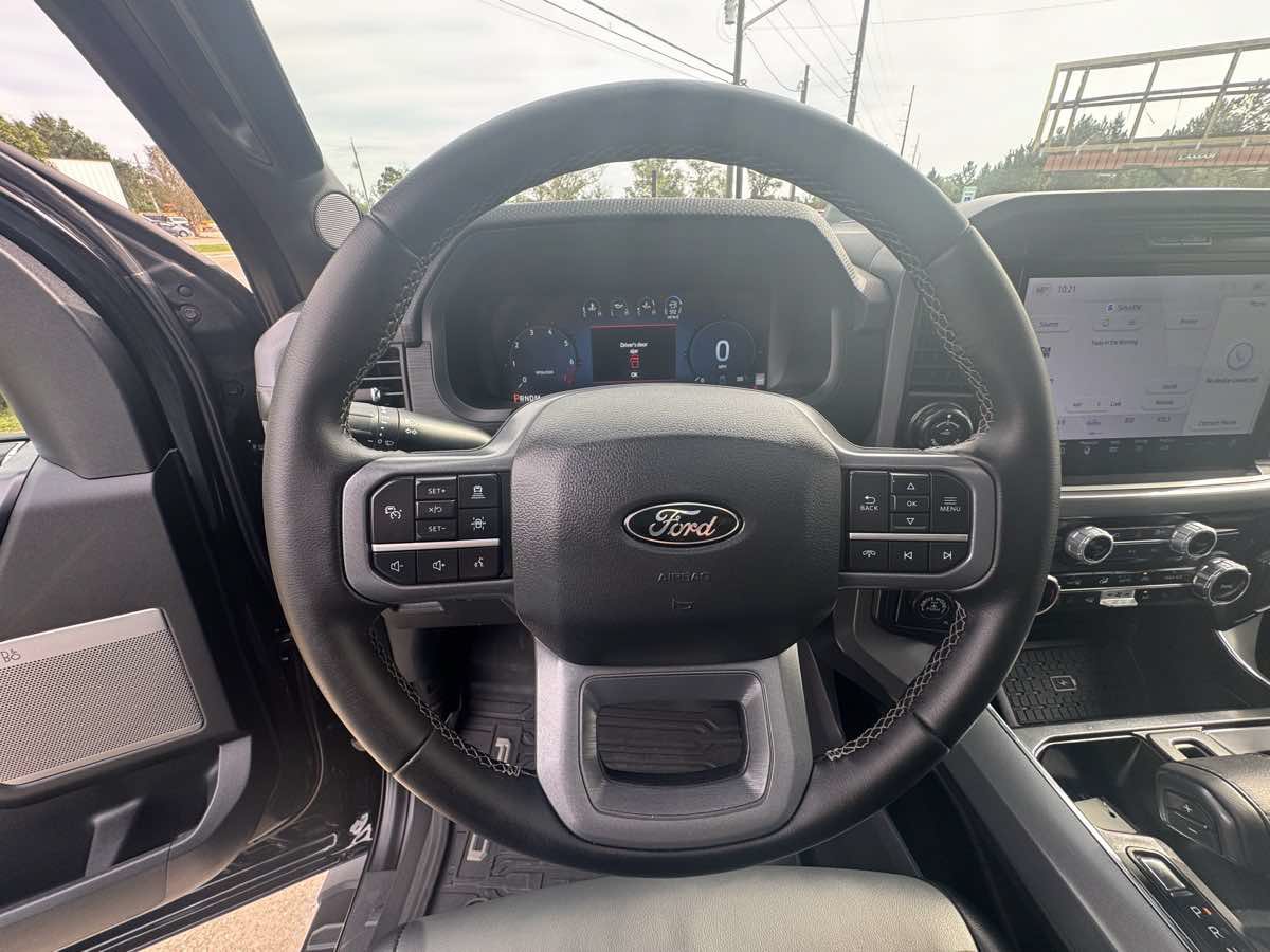 Used 2025 Ford F150 XLT w/ Equipment Group 303A High AWD/4WD image 15