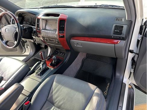 Used 2009 Lexus GX 470 image 35