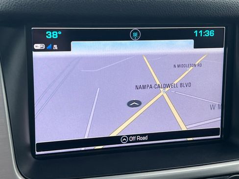 Used 2018 GMC Yukon SLT w/ Open Road Package image 17