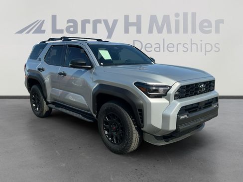Used 2026 Toyota 4Runner TRD Off-Road Premium image 7