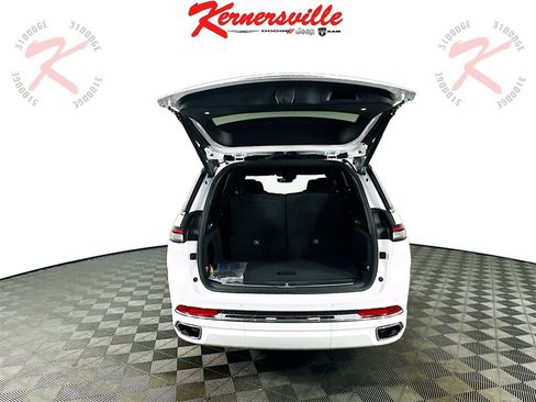 New 2025 Jeep Grand Cherokee L Overland image 16