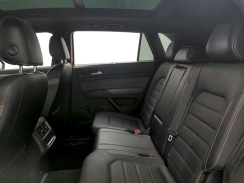 Used 2021 Volkswagen Atlas Cross Sport SEL Premium R-Line image 30