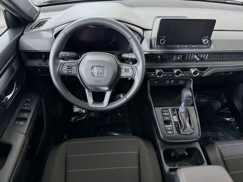 Used 2025 Honda CR-V Sport image 3