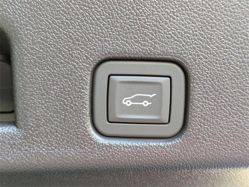 New 2026 Chevrolet Traverse Z71 w/ Enhanced Driving Package image 35