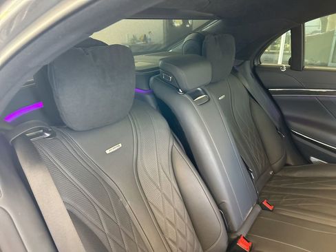 Used 2019 Mercedes-Benz S 63 AMG S 4MATIC Sedan image 33