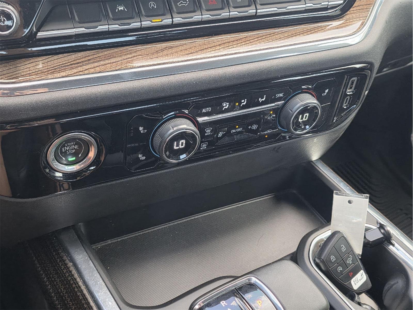 Used 2024 Chevrolet Silverado 1500 RST w/ LPO, Liner Protection Package AWD/4WD image 18